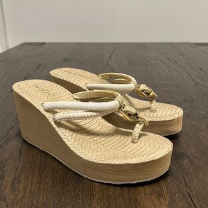 Platform sandals